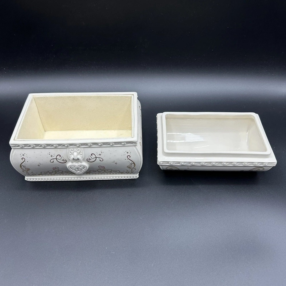 Lenox Disney Princess Collectors Limited Edition Jewelry Box, Elegant & Timeless - Picture 6 of 7